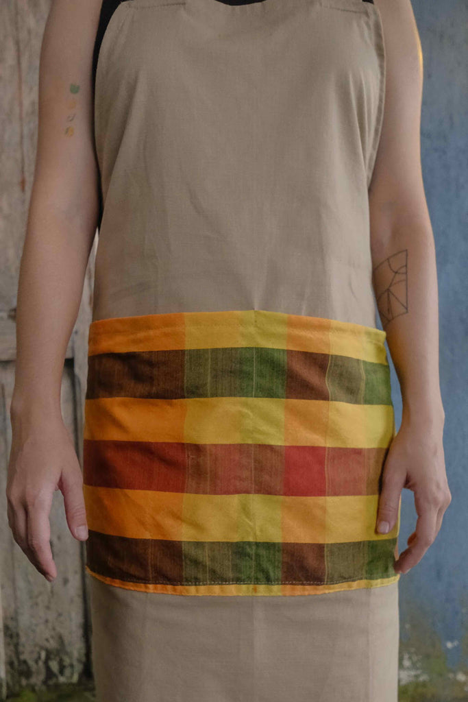 Linen aprons with handwoven pockets