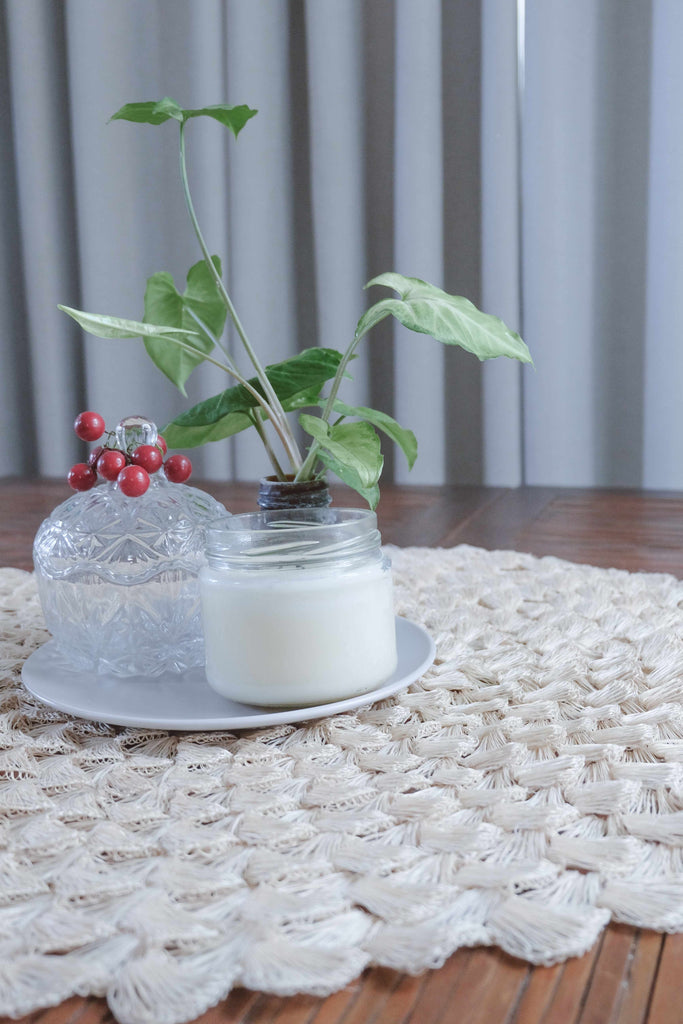 Abaca Shell Table Topper
